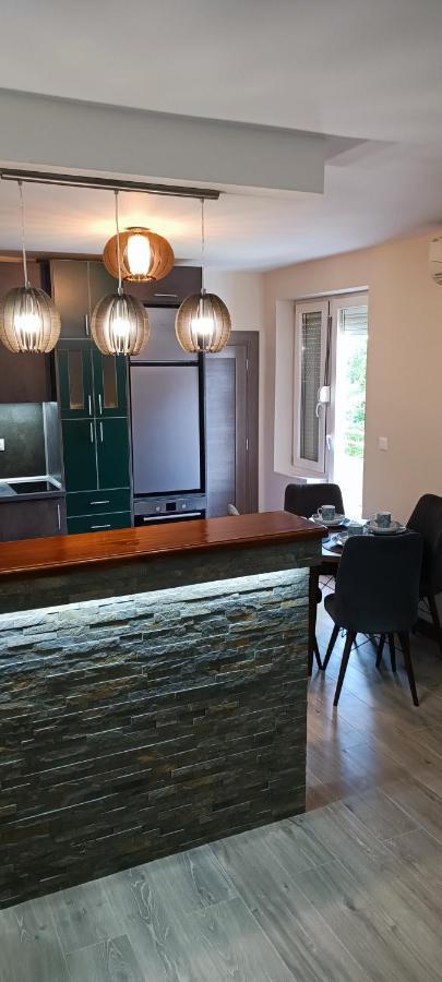 Tajna037 Appartement Kruševac Buitenkant foto