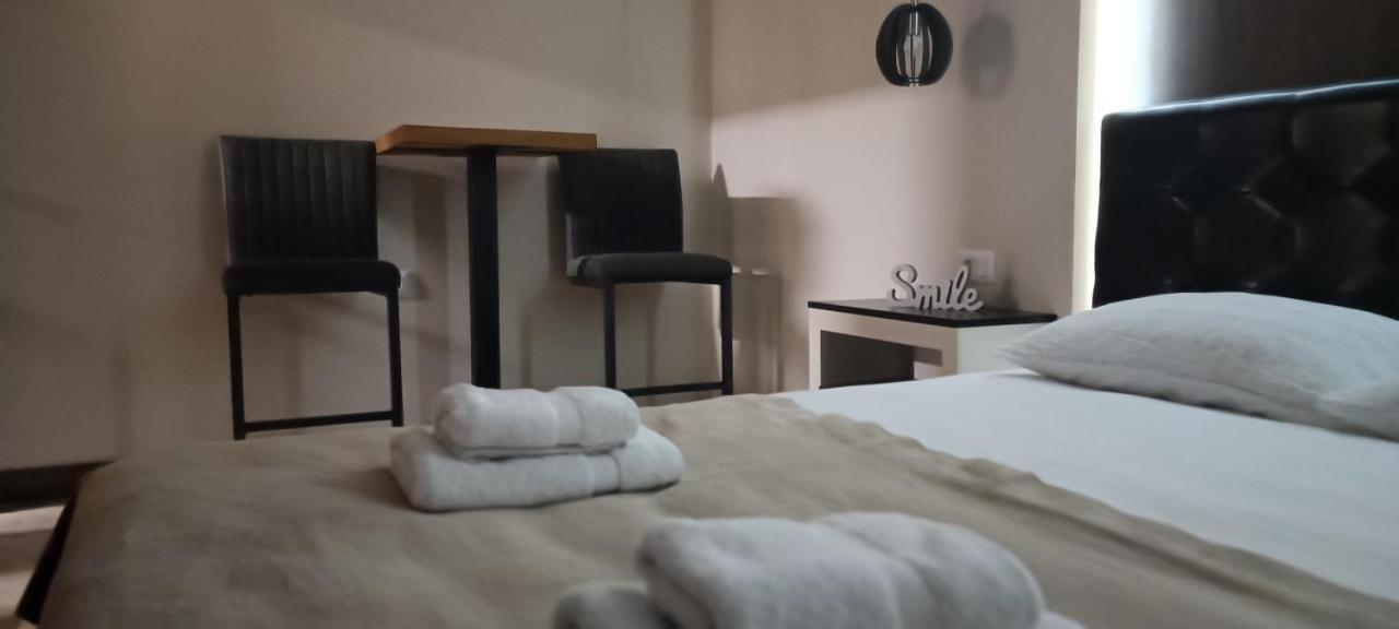 Tajna037 Appartement Kruševac Buitenkant foto
